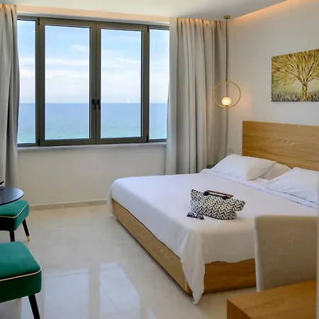 Mythical Coast Wellness Retreat Hotel Mytilene Room photo